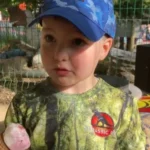 Kép egy gyermekről, aki értékelte a Bad Gleichenberg-i fa-szállodát