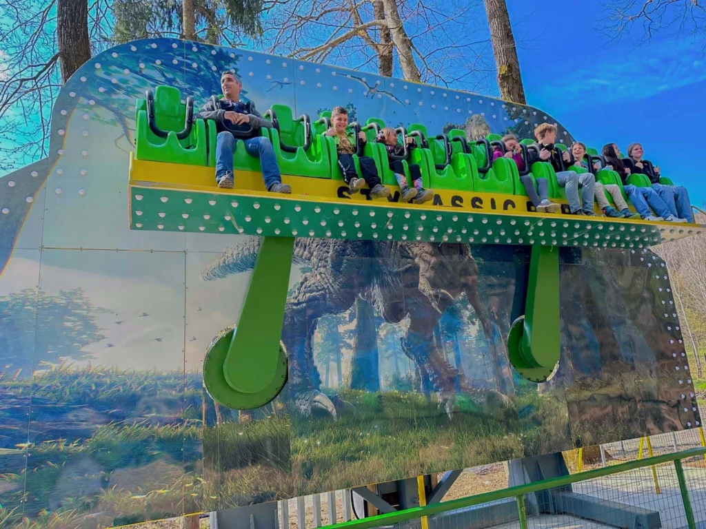 Kép a repülő szőnyegről, a Styrassic Park egyik látványosságáról
